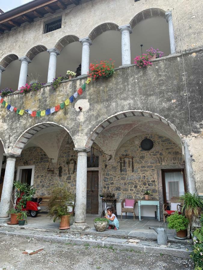 Ca Del Mecolo Lago Di Como Castiglione dʼIntelvi Exteriör bild